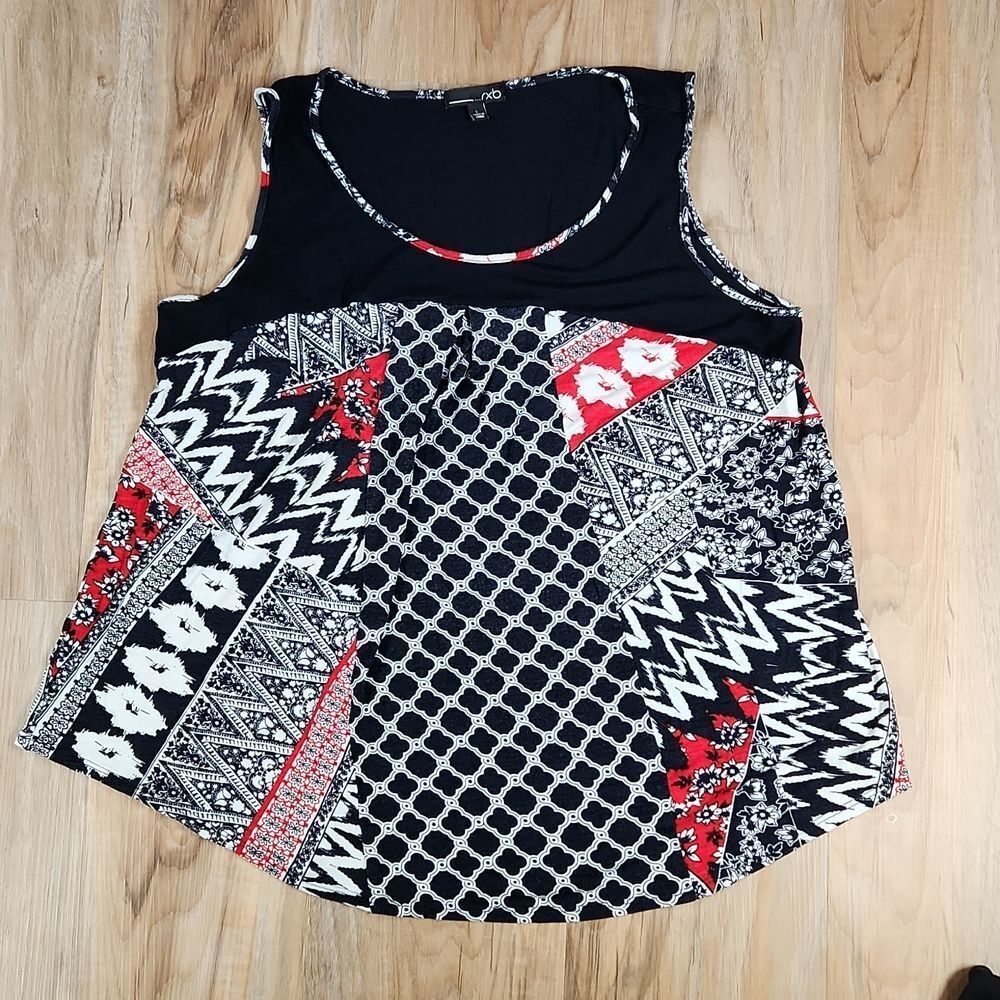 🐞RXB Blue, Red, & White Multi Print Sleeveless Top Large